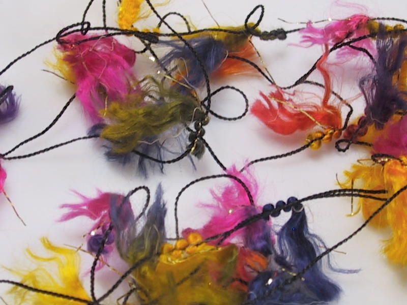 [fnt2-3129] Trawl Feather Lurex (White)